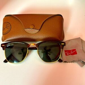 Ray-Ban Clubmaster Classic